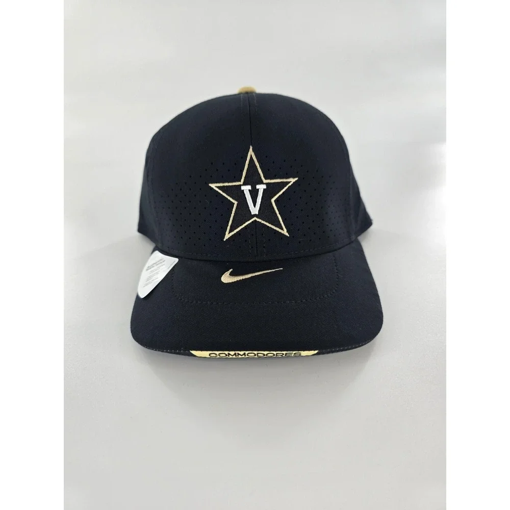 Nike Vanderbilt University Classic99 Sideline Hat‎ Men's OSFM Team Issued New